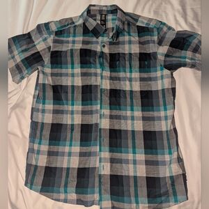 Mountain Work Wear Men's Medium Black & Blue Short Sleeve Plaid Button Up Shirt